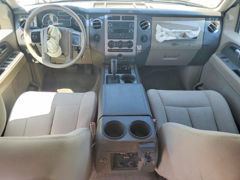 56172046 :رقم المزاد ، 1FMJU1G54BEF36628 vin ، 2011 Ford Expedition مزاد بيع
