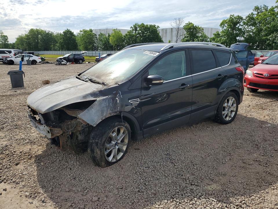 2015 Ford Escape მანქანა იყიდება აუქციონზე, vin: 1FMCU9JX3FUA66007, აუქციონის ნომერი: 57750646