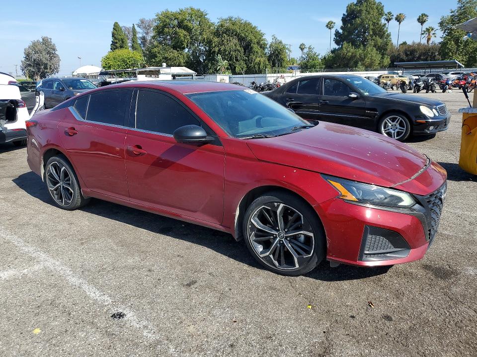 55455706 :رقم المزاد ، 1N4BL4CW6PN344412 vin ، 2023 Nissan Altima مزاد بيع