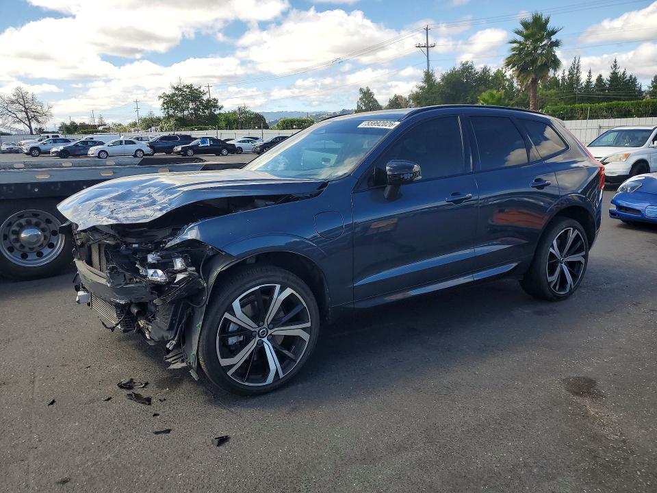 Продажа на аукционе авто 2022 Volvo Xc60, vin: YV4BR0DM4N1910597, номер лота: 55992026