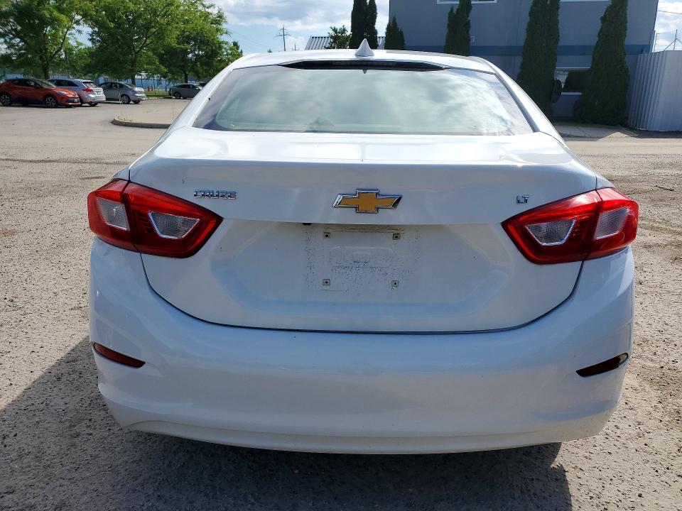 Продажа на аукционе авто 2017 Chevrolet Cruze, vin: 3G1BE5SMXHS524938, номер лота: 57741506