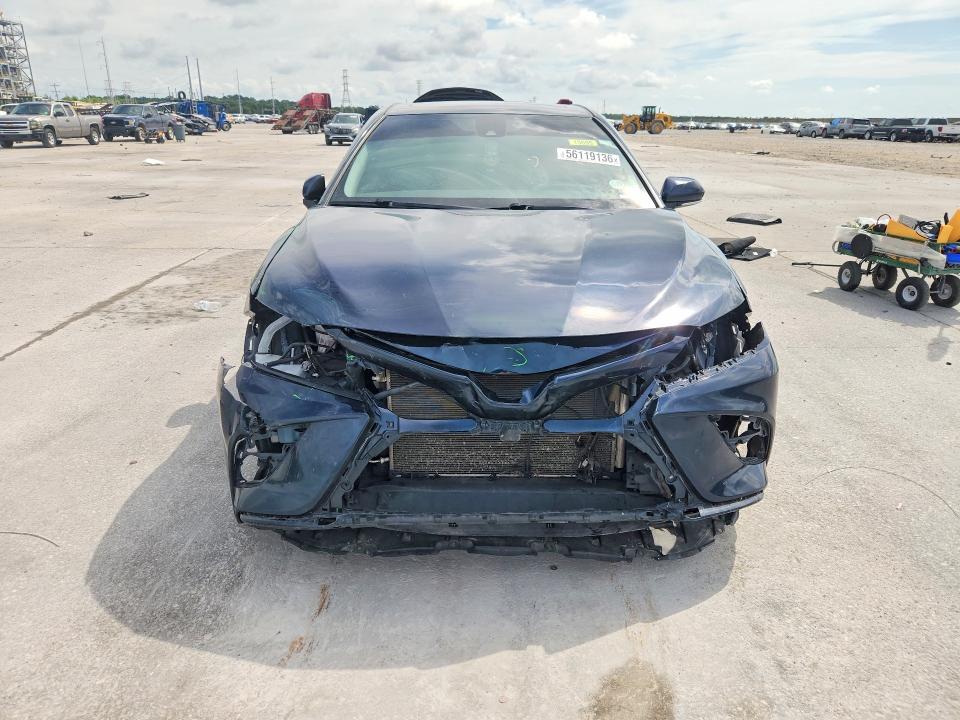 2020 Toyota Camry მანქანა იყიდება აუქციონზე, vin: 4T1J11AK5LU992619, აუქციონის ნომერი: 56119136