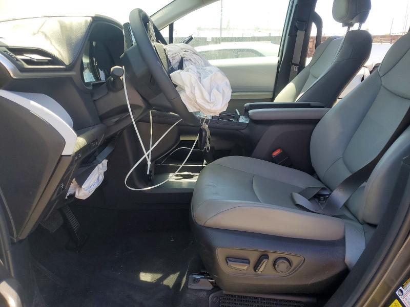 Продажа на аукционе авто 2025 Toyota Seinna, vin: 5TDJRKEC4SS261334, номер лота: 56545206