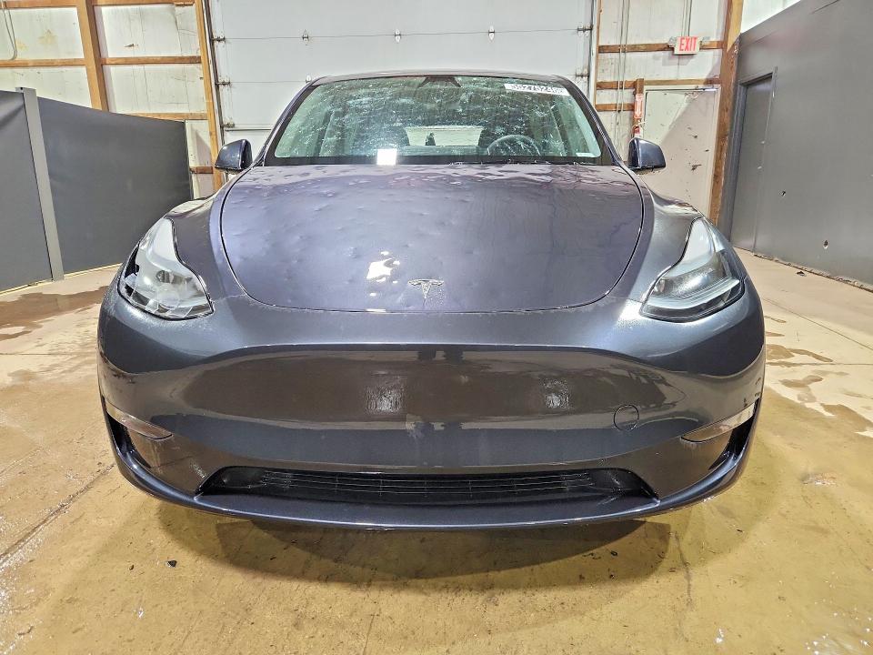 55275246 :رقم المزاد ، 7SAYGDEE7SF289184 vin ، 2025 Tesla Model Y مزاد بيع