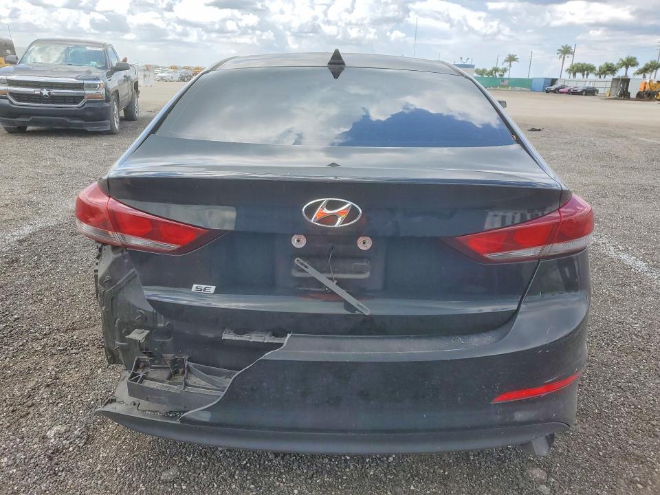 Продажа на аукционе авто 2017 Hyundai Elantra, vin: KMHD74LF1HU090635, номер лота: 57189586