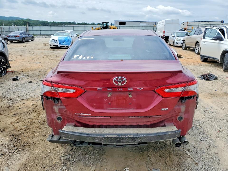 Aukcja sprzedaży 2018 Toyota Camry, vin: 4T1B11HK8JU618318, numer aukcji: 56765526
