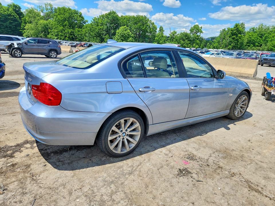 2011 Bmw 328 მანქანა იყიდება აუქციონზე, vin: WBAPK5C53BF123298, აუქციონის ნომერი: 58696636