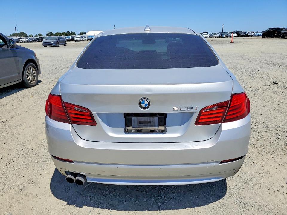 56891986 :رقم المزاد ، WBAXG5C59CDY29352 vin ، 2012 Bmw 528 مزاد بيع
