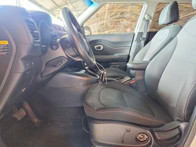 2018 Kia Soul მანქანა იყიდება აუქციონზე, vin: KNDJP3A5XJ7507394, აუქციონის ნომერი: 57232826