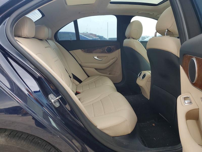 57367806 :رقم المزاد ، WDDWF4JB1JR324559 vin ، 2018 Mercedes-benz C مزاد بيع