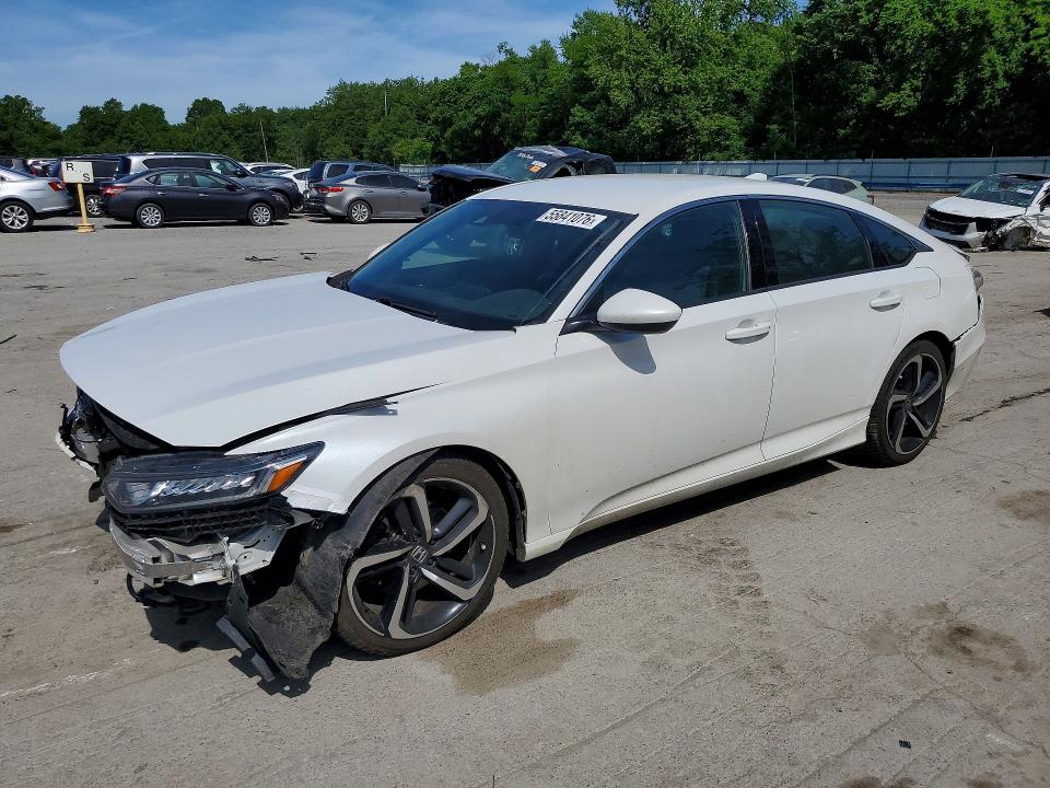 Auction sale of the 2018 Honda Accord, vin: 1HGCV1F37JA260589, lot number: 55841076