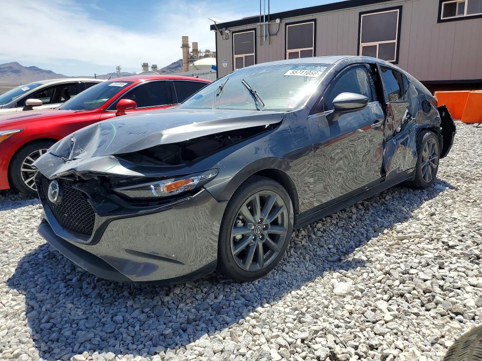 55711056 :رقم المزاد ، JM1BPALL3N1510781 vin ، 2022 Mazda 3 مزاد بيع