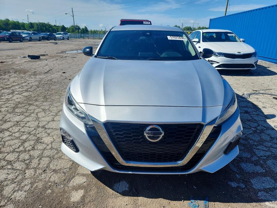 Продажа на аукционе авто 2020 Nissan Altima, vin: 1N4BL4CV0LN311150, номер лота: 57025696