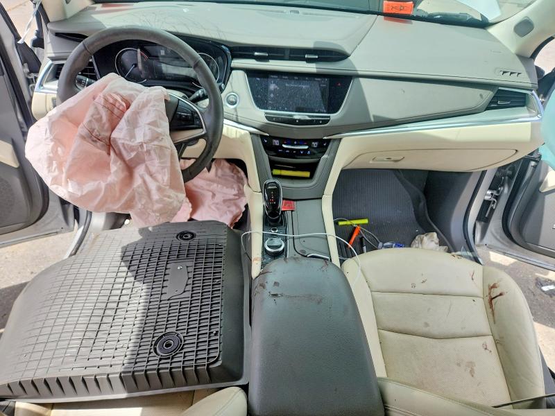 Продажа на аукционе авто 2020 Cadillac Xt5, vin: 1GYKNCRS7LZ218219, номер лота: 54552786