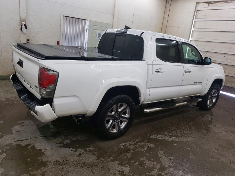 58816746 :رقم المزاد ، 5TFGZ5AN9HX055674 vin ، 2017 Toyota Tacoma مزاد بيع