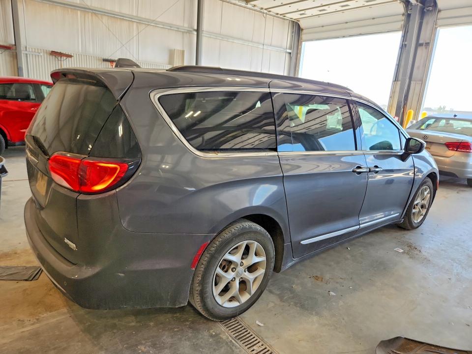 2017 Chrysler Pacifica მანქანა იყიდება აუქციონზე, vin: 2C4RC1BG0HR511157, აუქციონის ნომერი: 57623576
