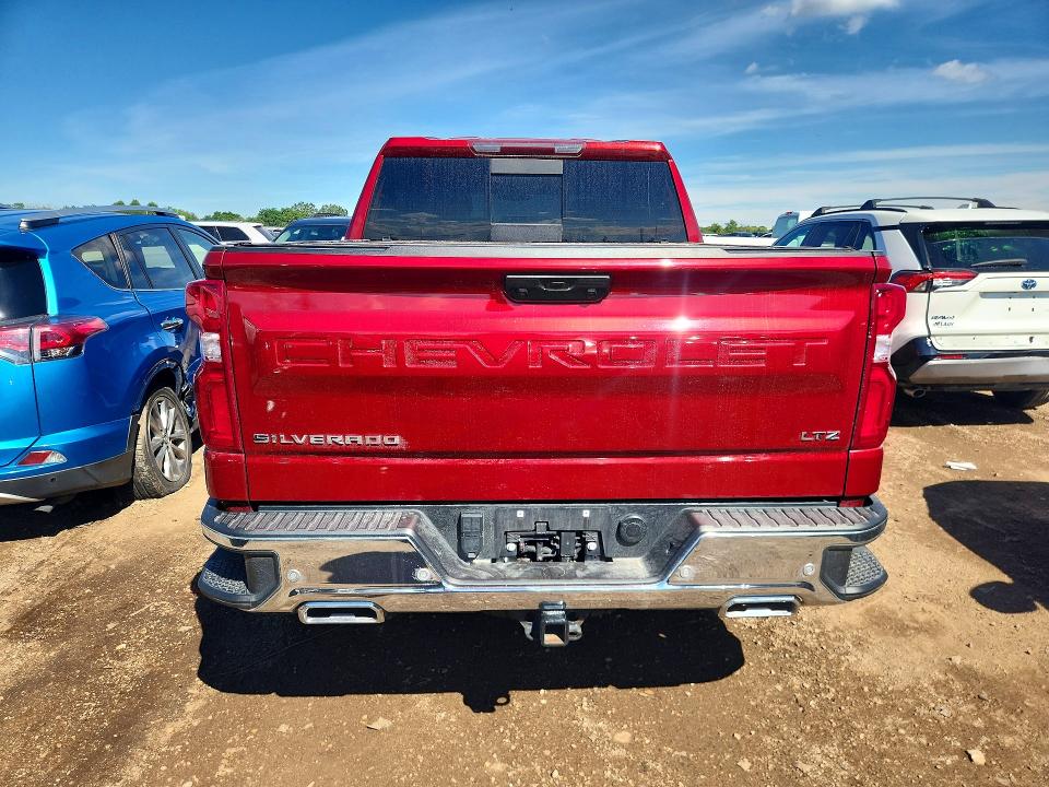 Продажа на аукционе авто 2024 Chevrolet Silverado, vin: 1GCUDGE80RZ204593, номер лота: 64670046