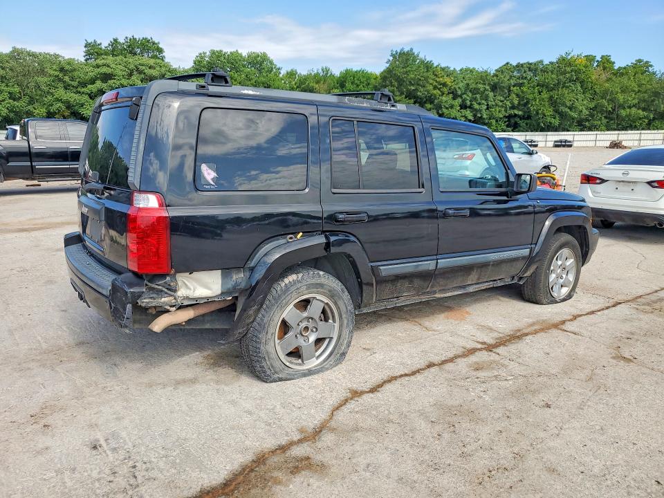 2007 Jeep Commander მანქანა იყიდება აუქციონზე, vin: 1J8HH48N67C642145, აუქციონის ნომერი: 57327376