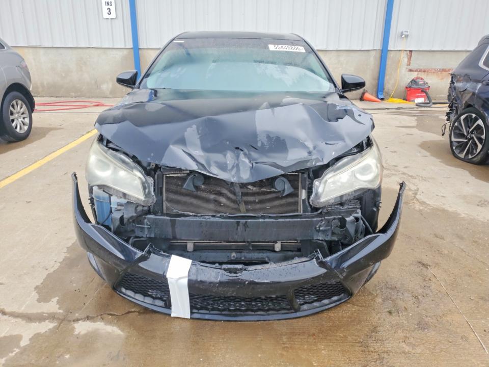 55448806 :رقم المزاد ، 4T1BF1FKXGU193634 vin ، 2016 Toyota Camry مزاد بيع