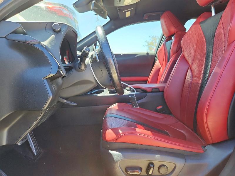 57373696 :رقم المزاد ، JTHE9JBH8M2053624 vin ، 2021 Lexus Ux مزاد بيع