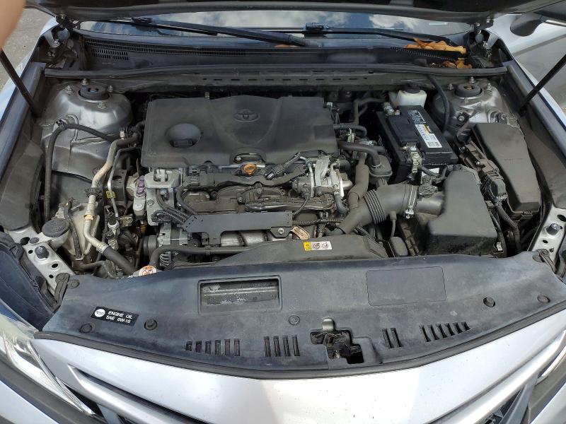 2019 Toyota Camry მანქანა იყიდება აუქციონზე, vin: 4T1B11HK9KU690727, აუქციონის ნომერი: 57438556