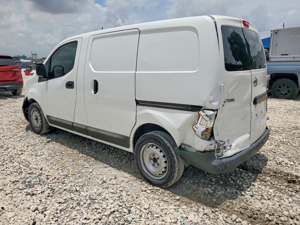 59129556 :رقم المزاد ، 3N6CM0KN3FK734303 vin ، 2015 Nissan Nv200 مزاد بيع