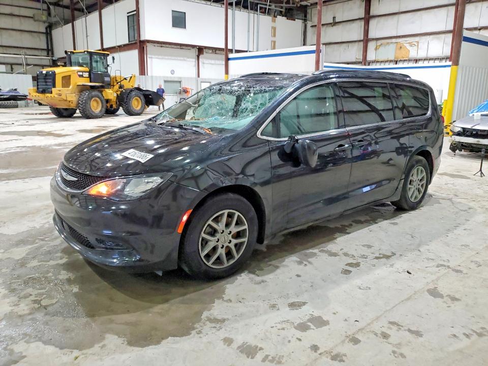 2021 Chrysler Voyager მანქანა იყიდება აუქციონზე, vin: 2C4RC1DG4MR516997, აუქციონის ნომერი: 41631886