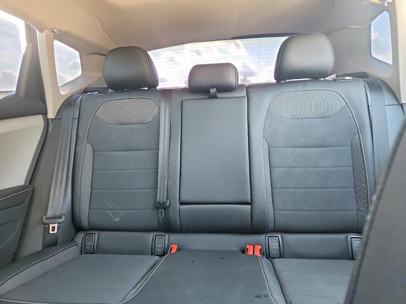 Продажа на аукционе авто 2024 Volkswagen Taos, vin: 3VVEX7B25RM102768, номер лота: 55838876