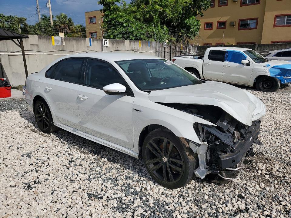 2018 Volkswagen Passat მანქანა იყიდება აუქციონზე, vin: 1VWAA7A3XJC029473, აუქციონის ნომერი: 55789326