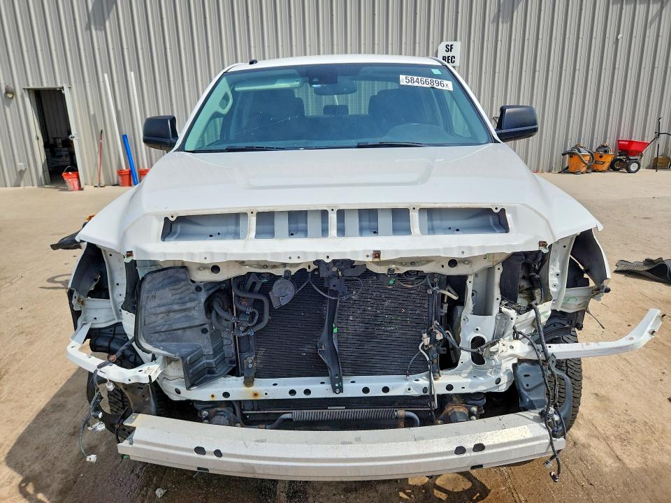 Продажа на аукционе авто 2018 Toyota Tundra, vin: 5TFDW5F13JX764690, номер лота: 58466896