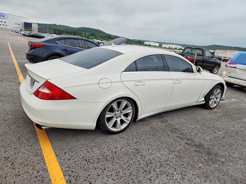 58153016 :رقم المزاد ، WDDDJ72XX8A122362 vin ، 2008 Mercedes-benz Cls مزاد بيع