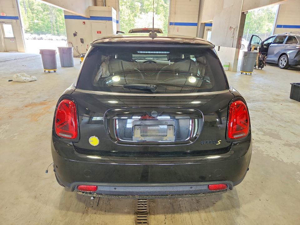 Продажа на аукционе авто 2022 Mini Cooper, vin: WMW13DJ04N2R01057, номер лота: 58961546