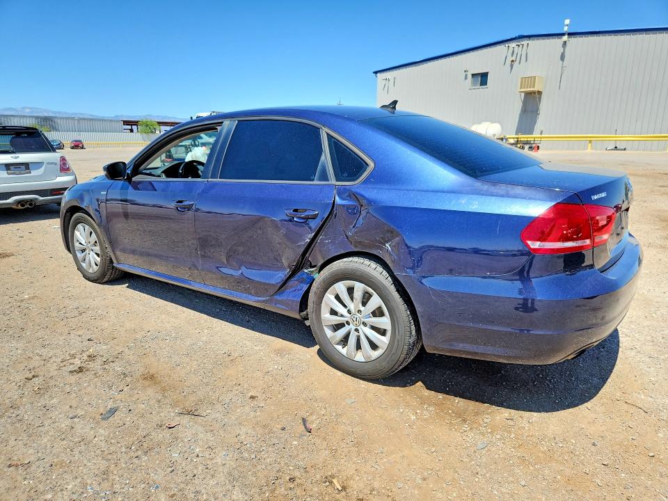 2015 Volkswagen Passat მანქანა იყიდება აუქციონზე, vin: 1VWAT7A30FC031850, აუქციონის ნომერი: 58298236