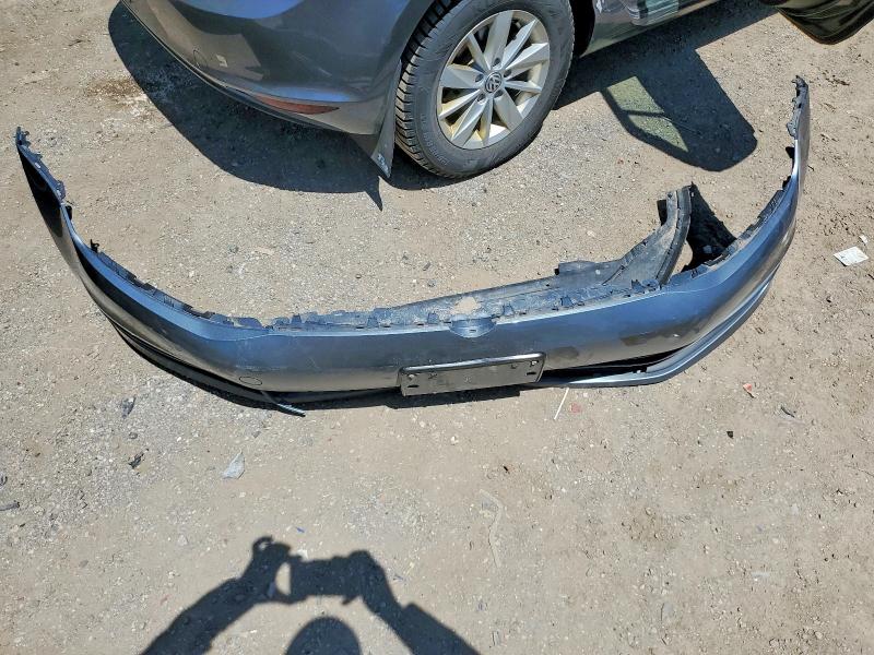 55200606 :رقم المزاد ، 3VW117AU4HM014632 vin ، 2017 Volkswagen Golf مزاد بيع