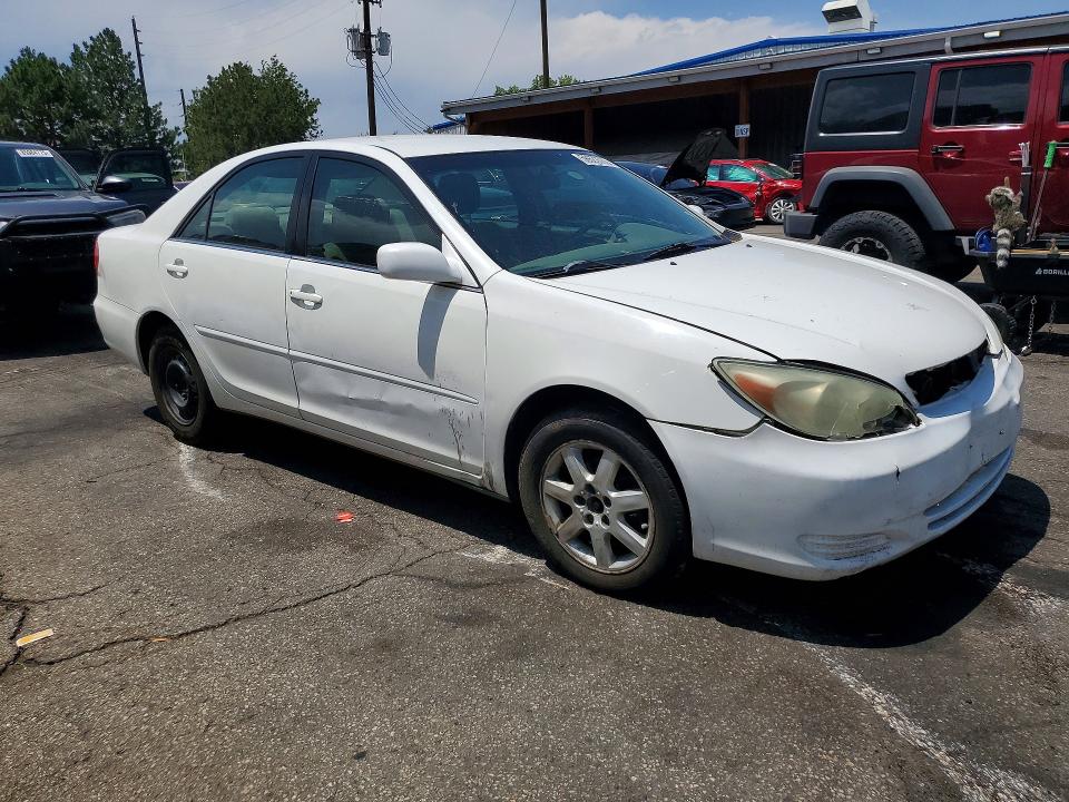 58623086 :رقم المزاد ، 4T1BE32K14U323915 vin ، 2004 Toyota Camry مزاد بيع