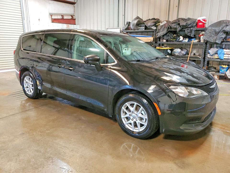 Продаж на аукціоні авто 2023 Chrysler Voyager, vin: 2C4RC1CG8PR531959, номер лоту: 57815386