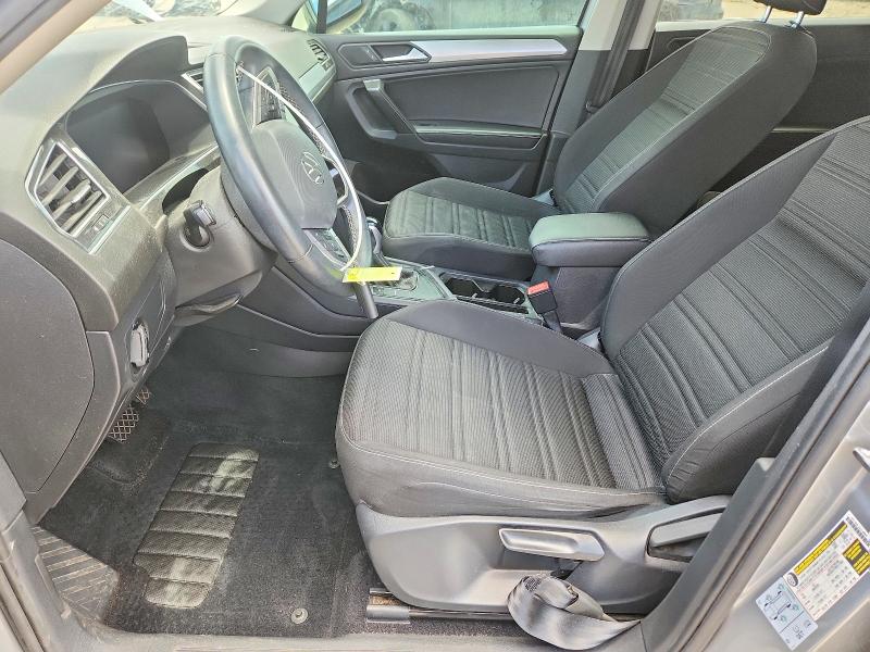 55559996 :رقم المزاد ، 3VV1B7AX7NM029505 vin ، 2022 Volkswagen Tiguan مزاد بيع