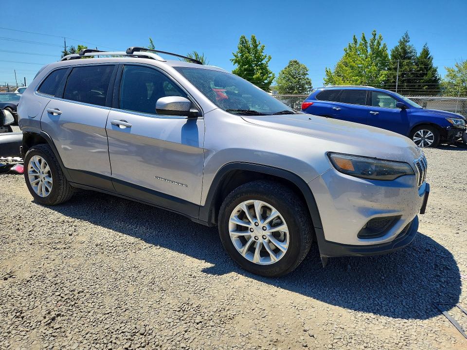 2019 Jeep Cherokee მანქანა იყიდება აუქციონზე, vin: 1C4PJLCB2KD308048, აუქციონის ნომერი: 55209896