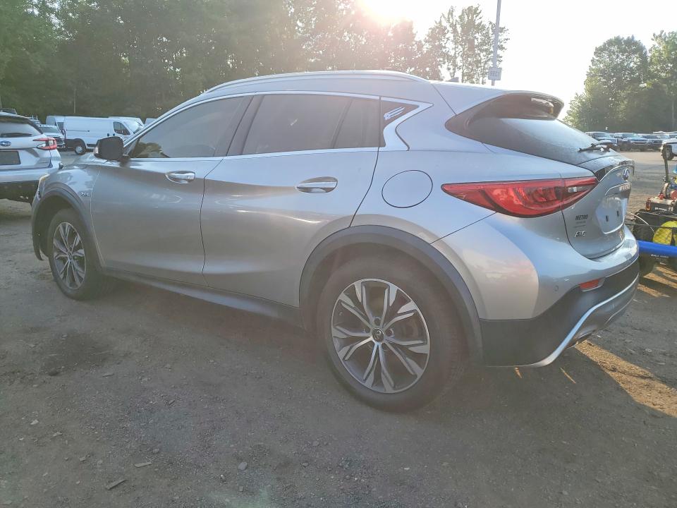58720496 :رقم المزاد ، SJKCH5CR2HA016197 vin ، 2017 Infiniti Qx30 مزاد بيع