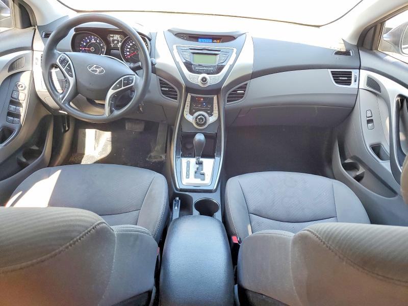 2011 Hyundai Elantra მანქანა იყიდება აუქციონზე, vin: 5NPDH4AE3BH055141, აუქციონის ნომერი: 57215466