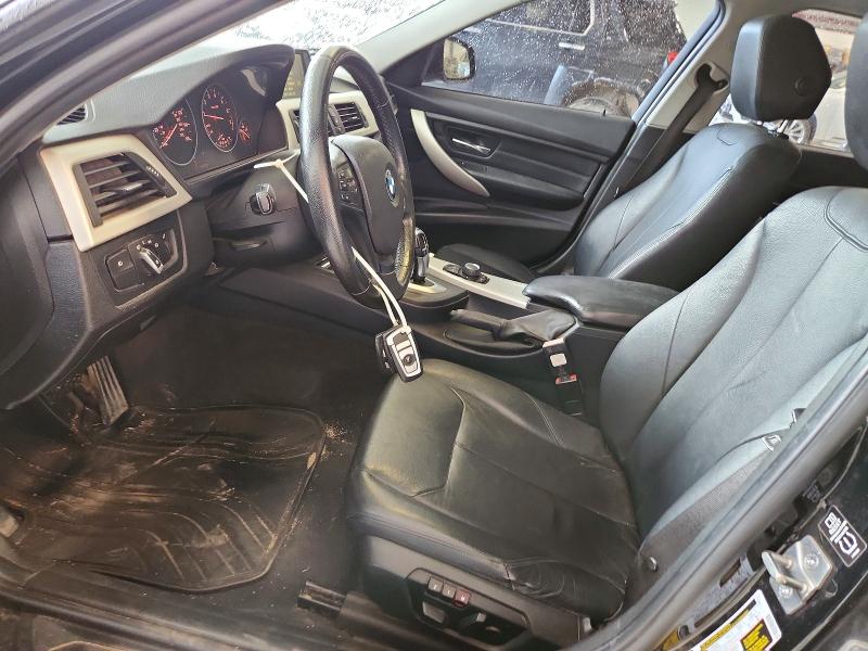 56106546 :رقم المزاد ، WBA3C3C54EF984008 vin ، 2014 Bmw 320 مزاد بيع