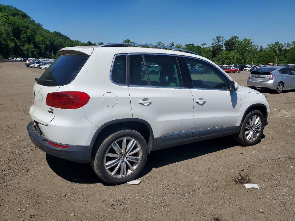 55688116 :رقم المزاد ، WVGBV7AX3GW591717 vin ، 2016 Volkswagen Tiguan مزاد بيع