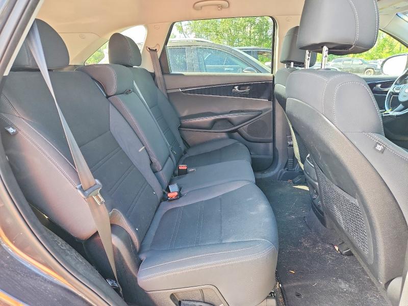 Продажа на аукционе авто 2017 Kia Sorento, vin: 5XYPG4A38HG215836, номер лота: 56709006