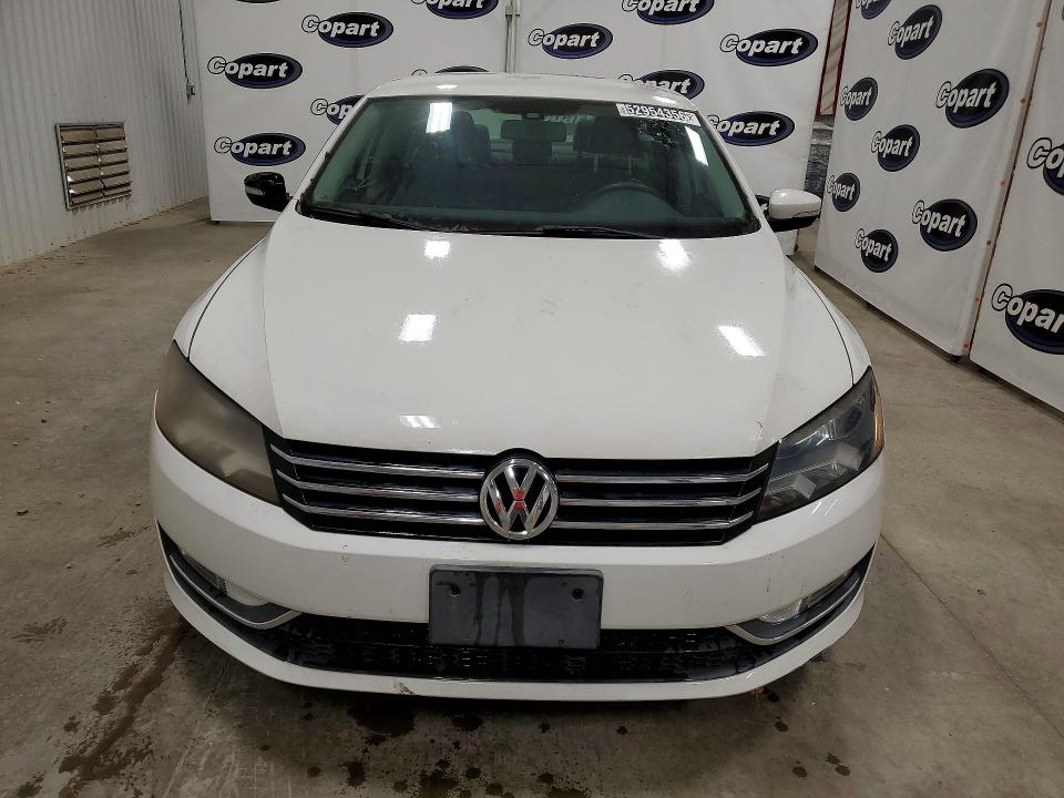 Продаж на аукціоні авто 2015 Volkswagen Passat, vin: 1VWAS7A36FC090307, номер лоту: 52954356