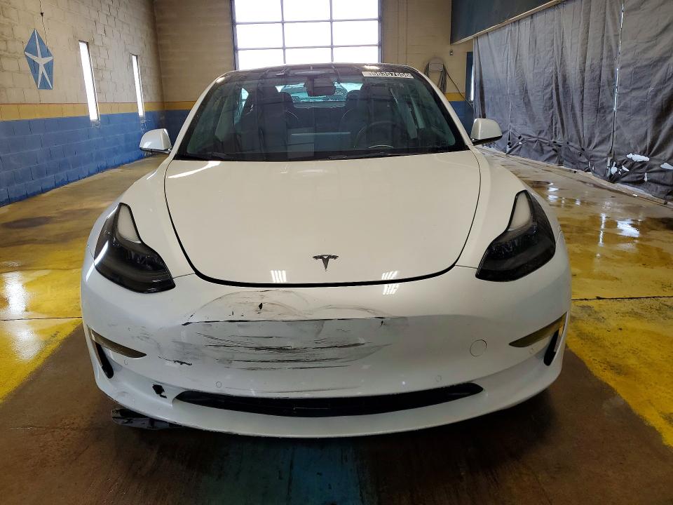 2022 Tesla Model 3 მანქანა იყიდება აუქციონზე, vin: 5YJ3E1EA0NF371982, აუქციონის ნომერი: 56357656