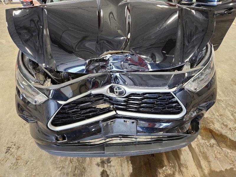 2022 Toyota Highlander მანქანა იყიდება აუქციონზე, vin: 5TDGZRBHXNS590210, აუქციონის ნომერი: 58804176