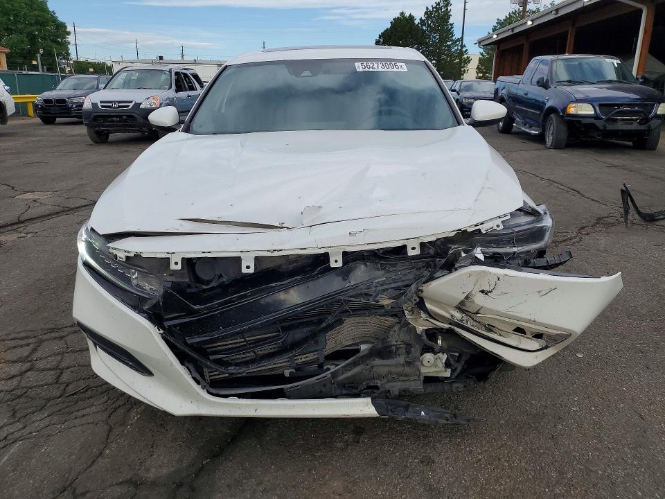 56273096 :رقم المزاد ، 1HGCV2F39JA050906 vin ، 2018 Honda Accord مزاد بيع
