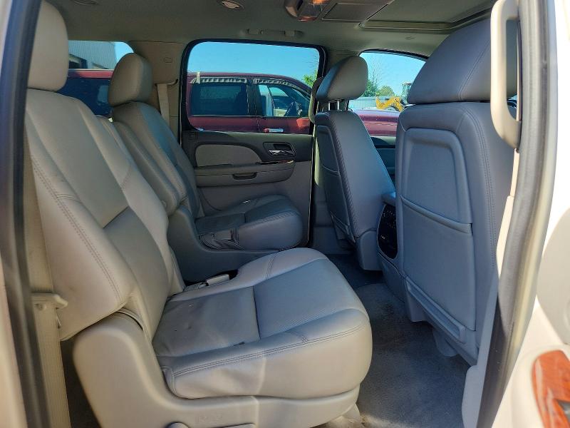 Продажа на аукционе авто 2011 Chevrolet Suburban, vin: 1GNSKKE39BR285904, номер лота: 56839446