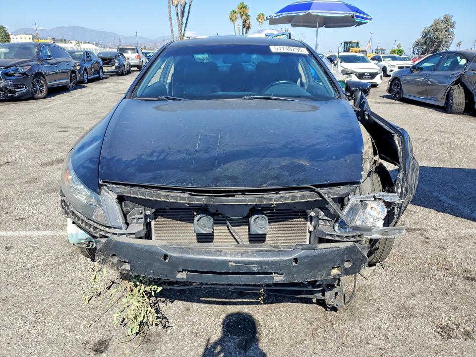 2009 Honda Accord მანქანა იყიდება აუქციონზე, vin: 1HGCS22889A009768, აუქციონის ნომერი: 57740236