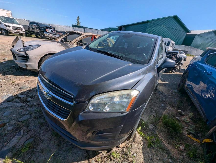 56040196 :رقم المزاد ، 3GNCJKSB8FL173000 vin ، 2015 Chevrolet Trax مزاد بيع